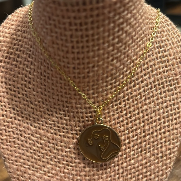 Premier Designs Crown PD Bronze Pendant Necklace Brown Rope Diamond Square Shape - Picture 3 of 7